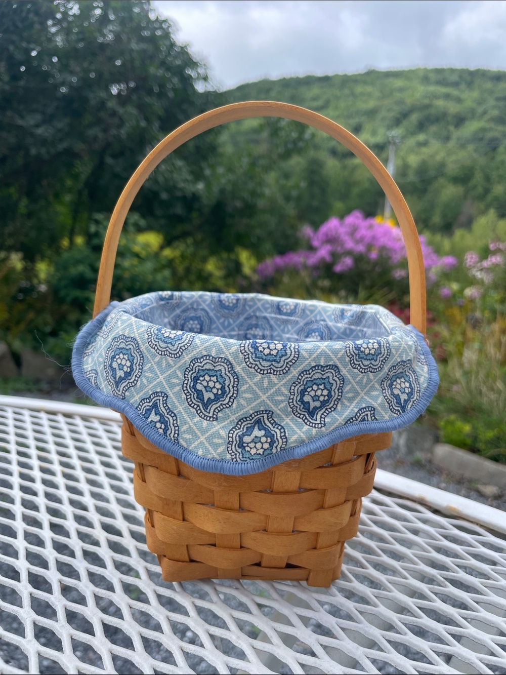 Longaberger American Cancer Association small basket